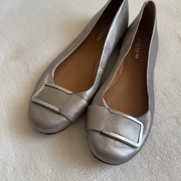 Coach Leather Ballerina Flats - Pewter Color, US Size 5.5 - Picture 2 of 3
